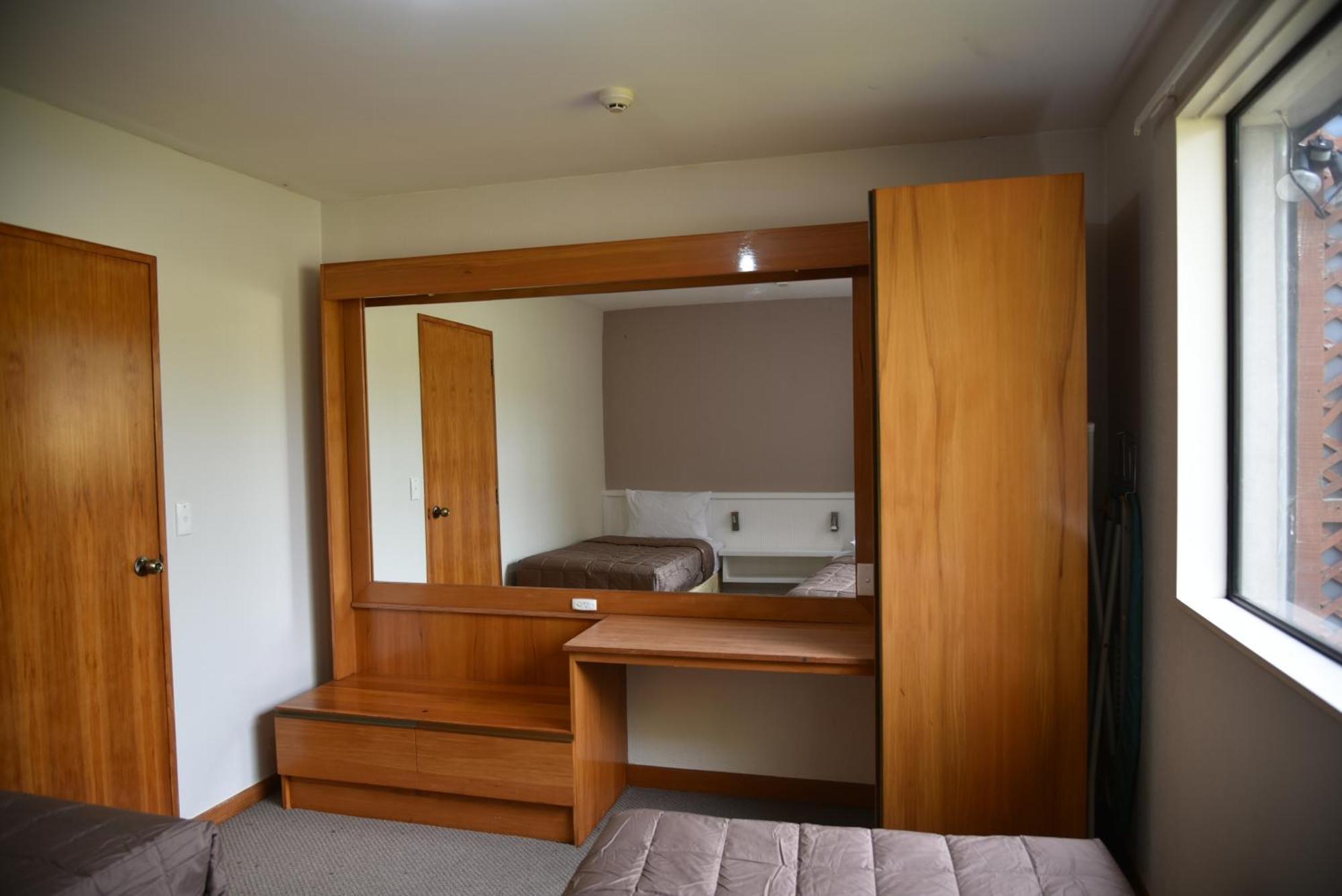 Aotea Lodge Porirua Esterno foto