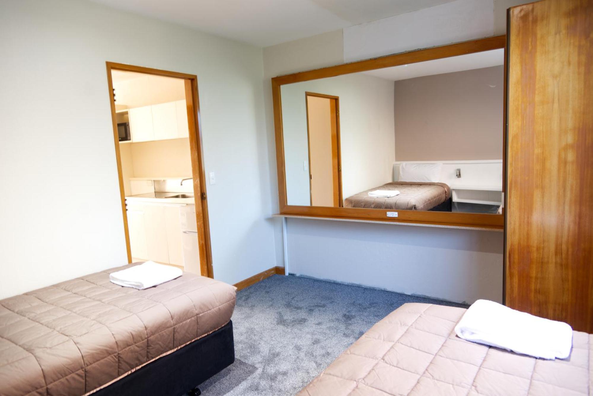 Aotea Lodge Porirua Esterno foto