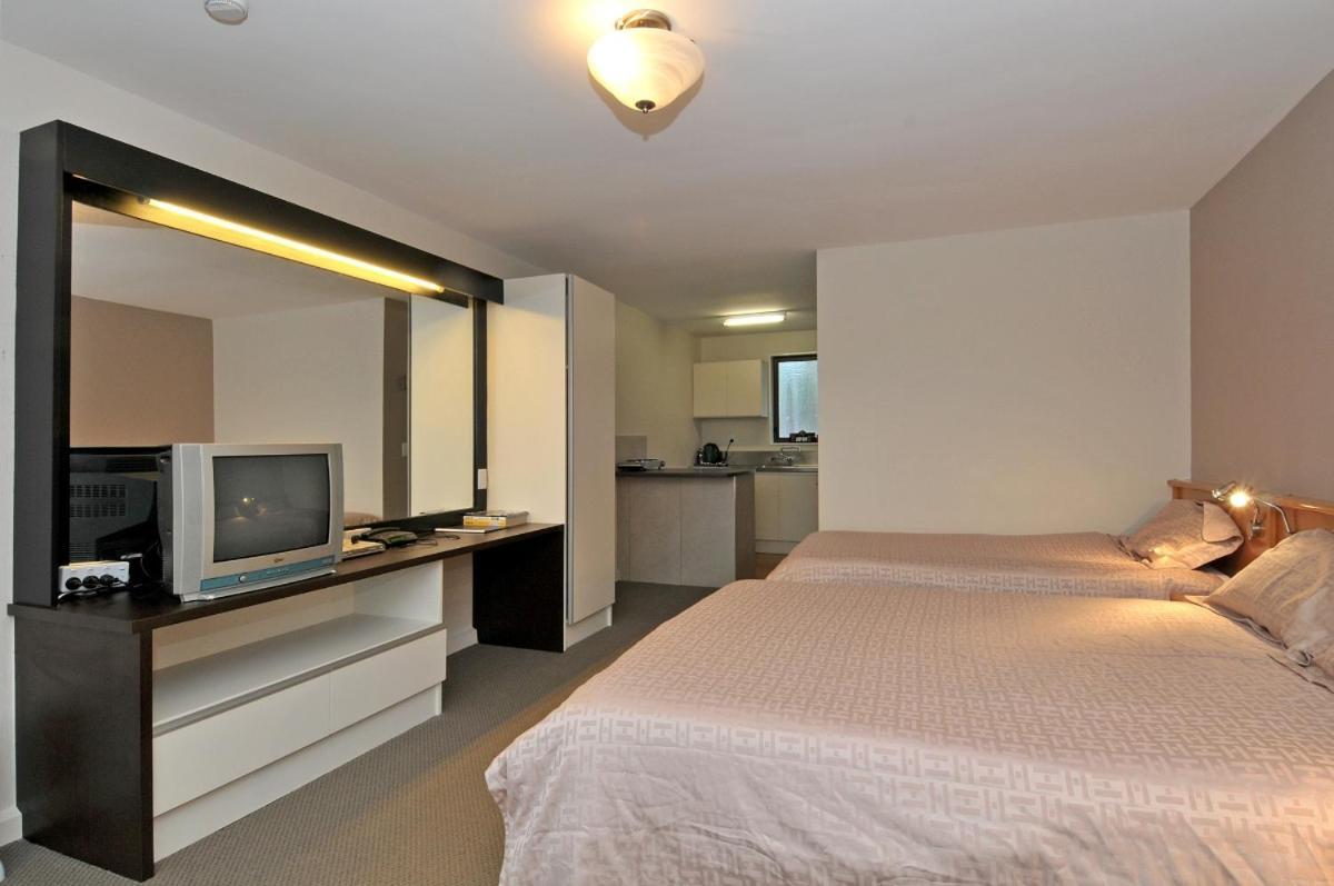 Aotea Lodge Porirua Esterno foto